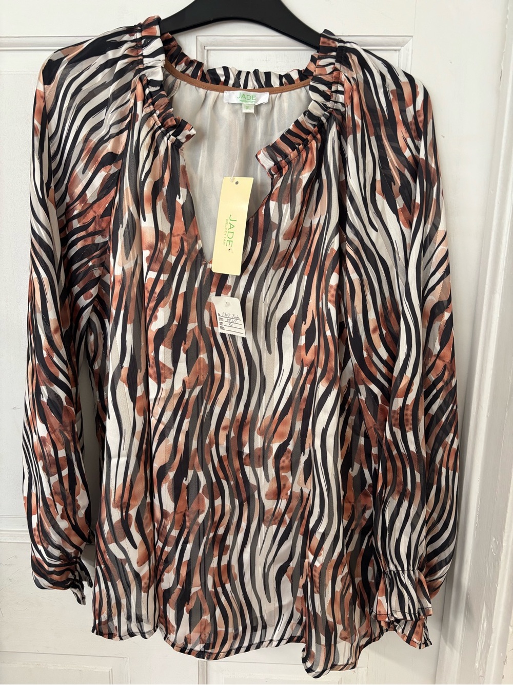 Jade Brown, Black & White Printed Blouse